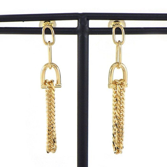 K18YG Swinging Figaro Chain Earrings - Exquisite Craftsmanship