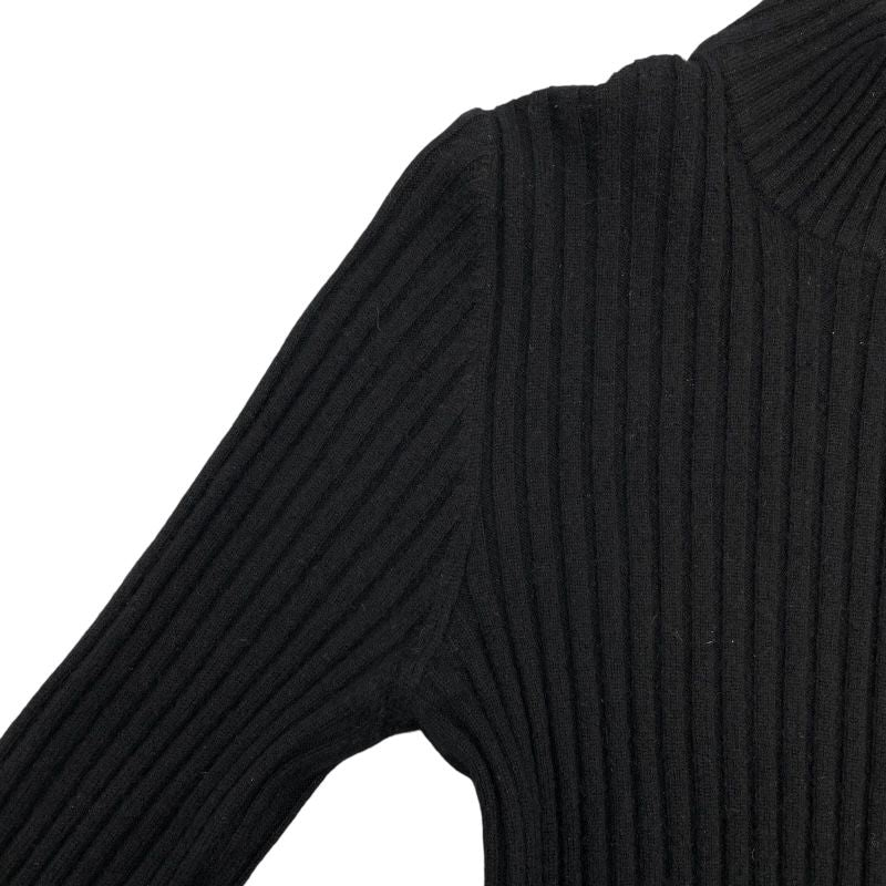 CHANEL Vintage Camellia Cashmere Knit Sweater - Black