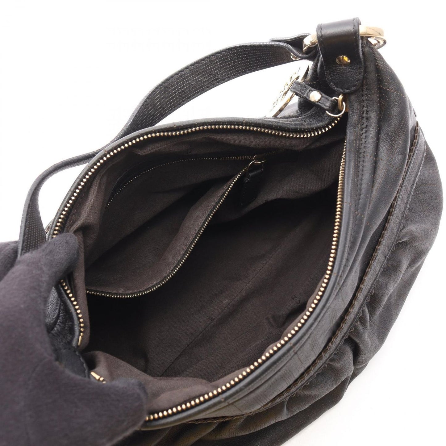 FENDI Black Leather Shoulder Bag - Timeless Elegance