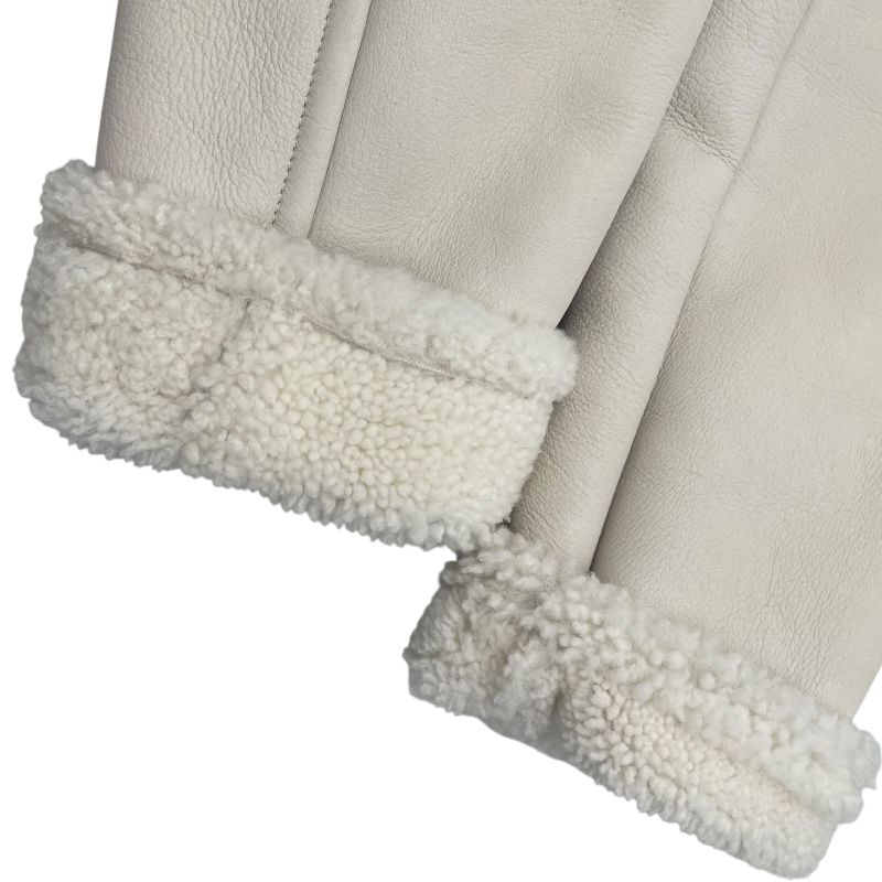 Fendi Cream Shearling Leather Jacket FM5360 - Exquisite Craftsmanship