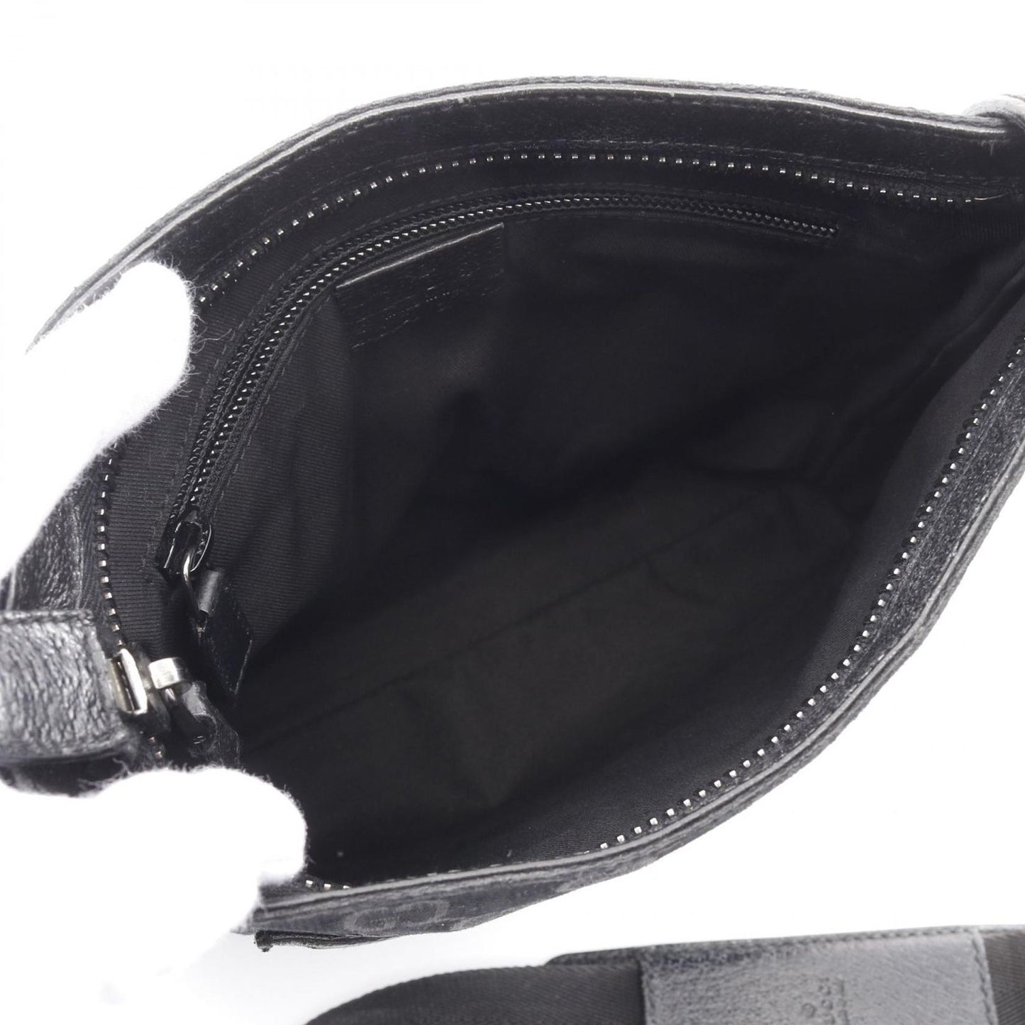 GUCCI GG Canvas Shoulder Bag - Timeless Elegance