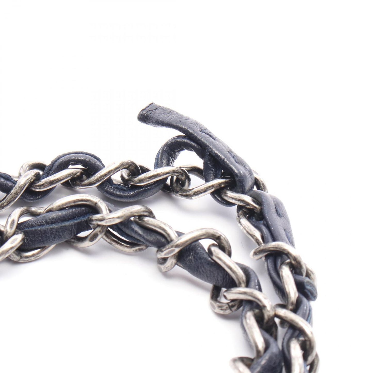 CHANEL Matelassé Navy Leather Shoulder Bag - Timeless Elegance