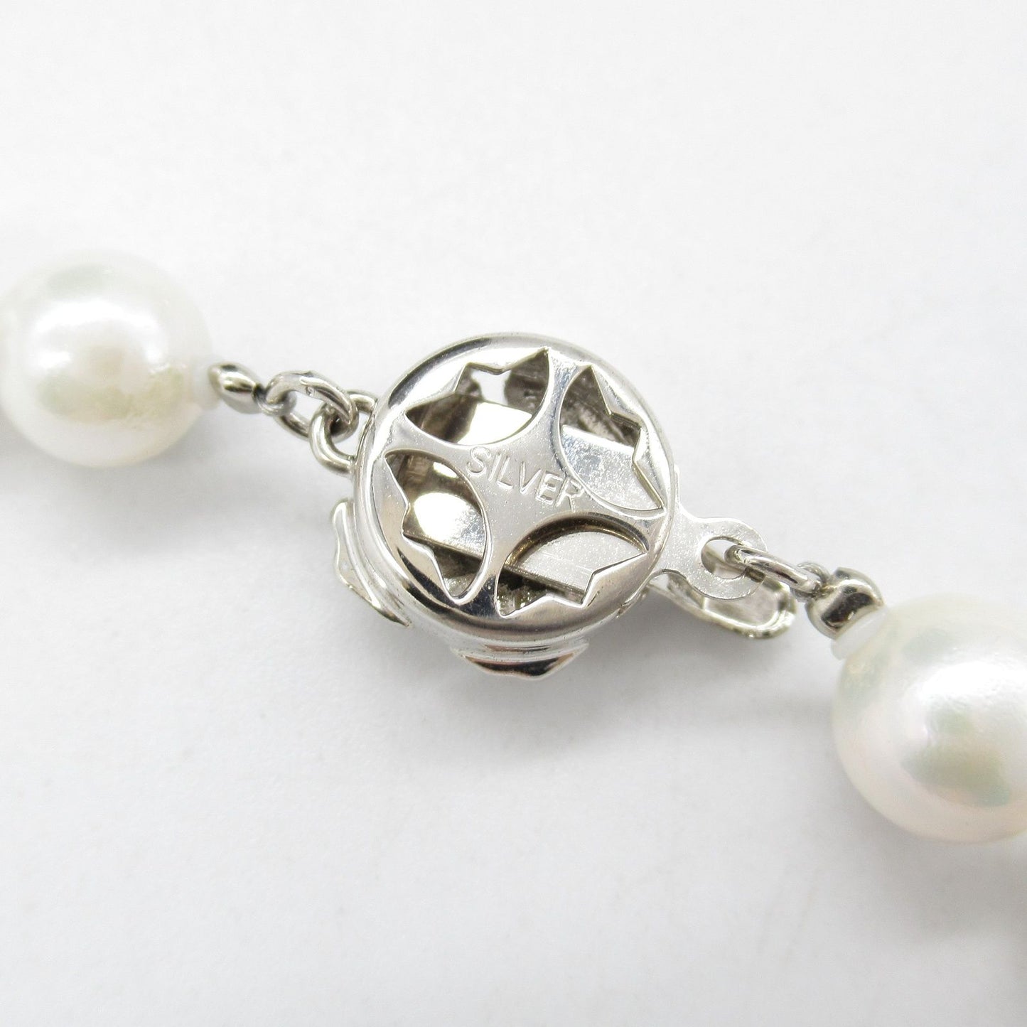 Elegant Pearl Necklace in Silver 925 - Timeless Luxury